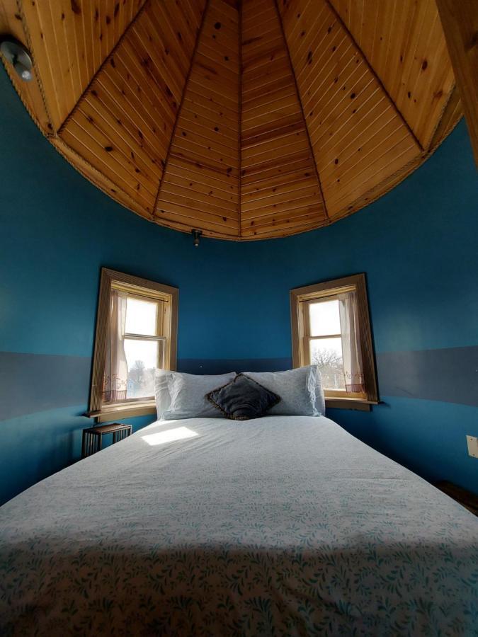 The Fresh Coast Inn At Ладингтон Екстер'єр фото